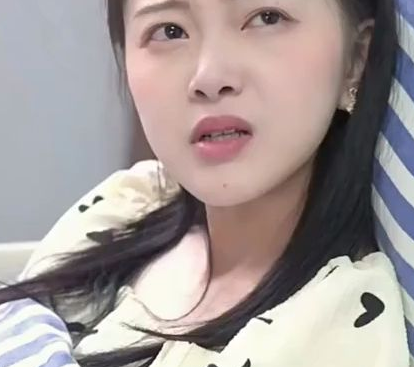 怀孕后，渣老板每天都想拿掉我的崽全集