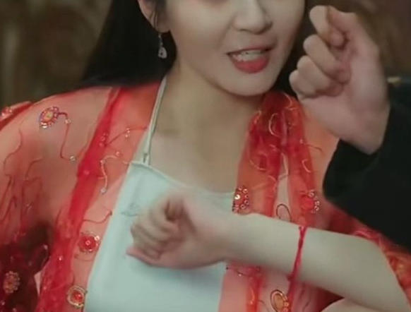 女王爷的极品快递员全集